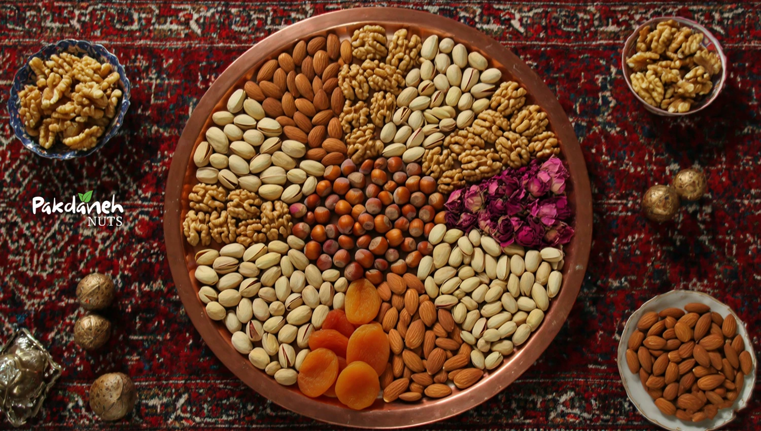 تزیین آجیل در سبد